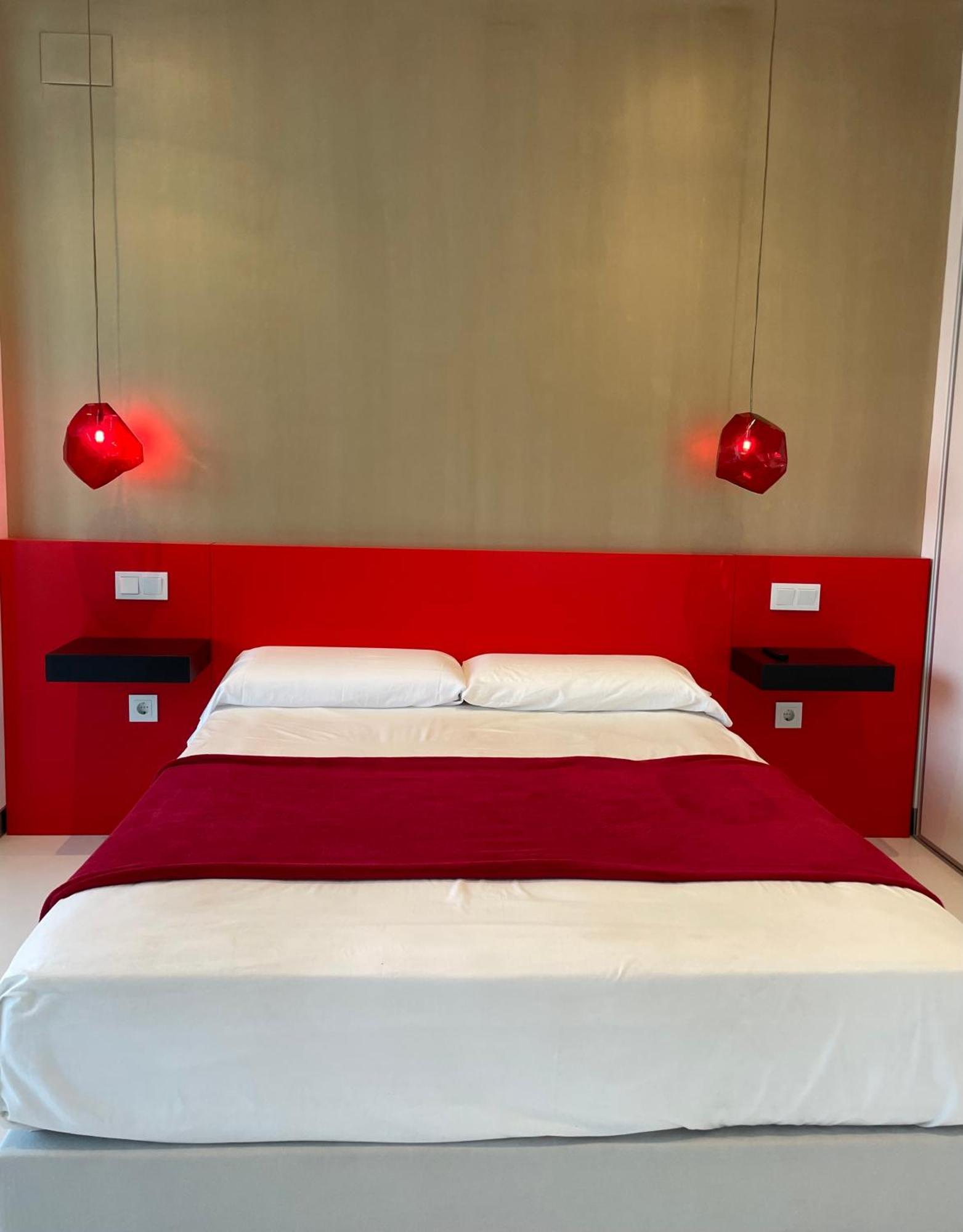 Lahola Glam Suites Torremolinos Esterno foto
